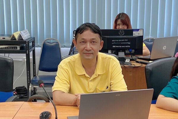 สศท.9 ประชุมหารือและพิจารณาข้อมูลเอกภาพยางพารา ปาล์มน้ำมัน และมะพร้าวผลแก่ ปี 2567 ข้าวนาปี ปีเพาะปลูก 2567 /68 และกาแฟ ปี 2568 ระดับจังหวัด จังหวัดยะลา และจังหวัดปัตตานี
