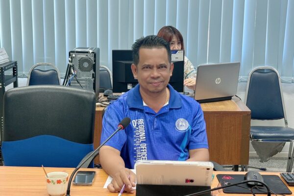 สศท.9 ประชุมหารือและพิจารณาข้อมูลเอกภาพยางพารา ปาล์มน้ำมัน และมะพร้าวผลแก่ ปี 2567 และข้าวนาปี ปีเพาะปลูก 2567/68 ระดับจังหวัด จังหวัดนราธิวาส